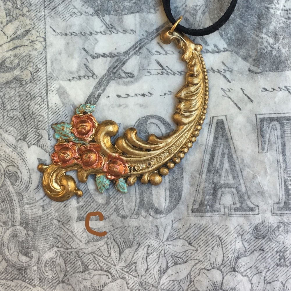 Boho Floral Handmade Choker - Picture 4 of 8